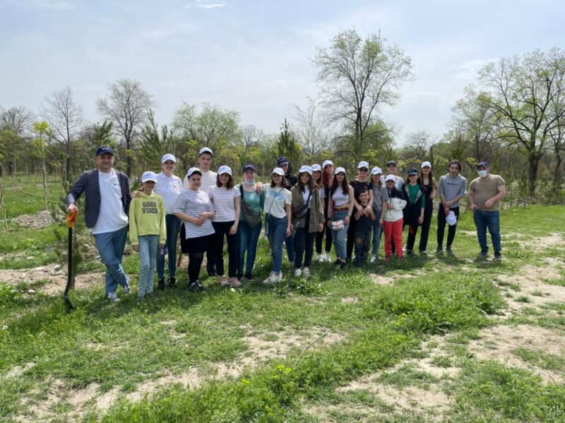 Moore Abc held a tree-planting event in connection with the Earth Day